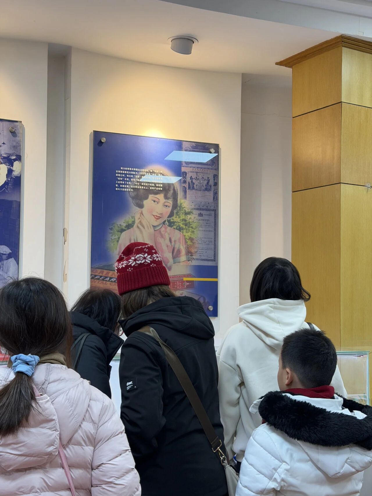 1772249020121349.jpg befe41f0e3f803382e380fead5258051.jpg